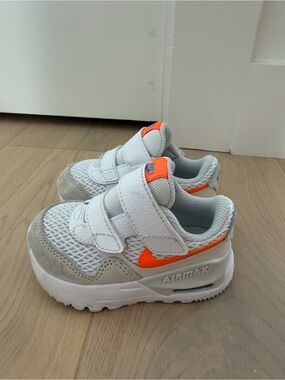 Nike Air Max SYSTM toddler sneakers